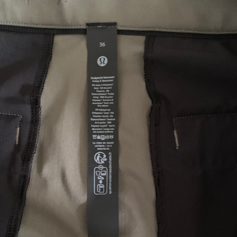 lululemon athletica Men's ABC Classic Fit Shorts Grey Sage - Picture 3 of 13